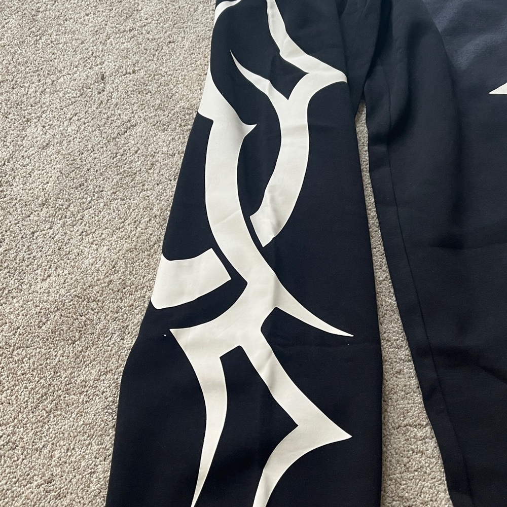 Von Dutch Black Sweatpants with front logo and large designs down both legs - Picture 3 of 4